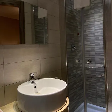 ピーノ レーリチ