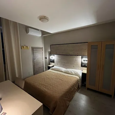 ピーノ ホテル レーリチ