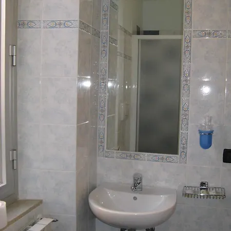 Hotel Pino 2*