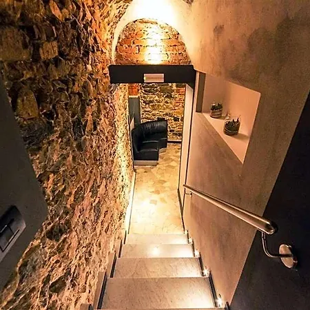 皮诺酒店 2*