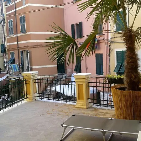 Pino מלון לריצ'י