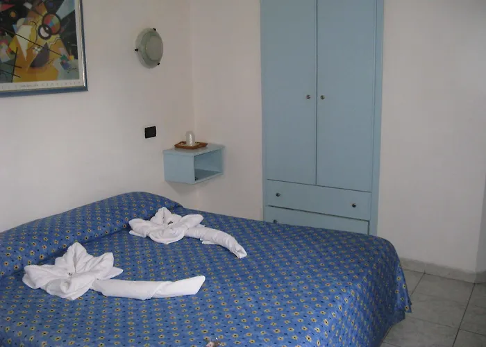 Hotel Pino Hotel 2*